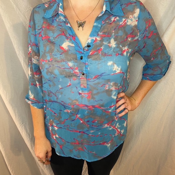 Sheer tunic/blouse top - Picture 2 of 2